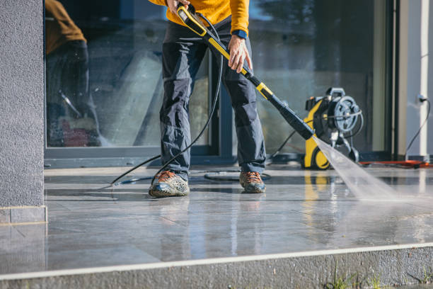 Best Commercial Building Pressure Washing  in Countryside, IL